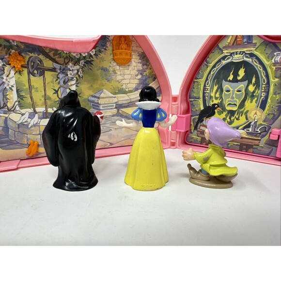 COMPLETE Snow White Seven Dwarfs Disney Once Upon a Time 1993 Playset Vintage - Picture 6 of 16